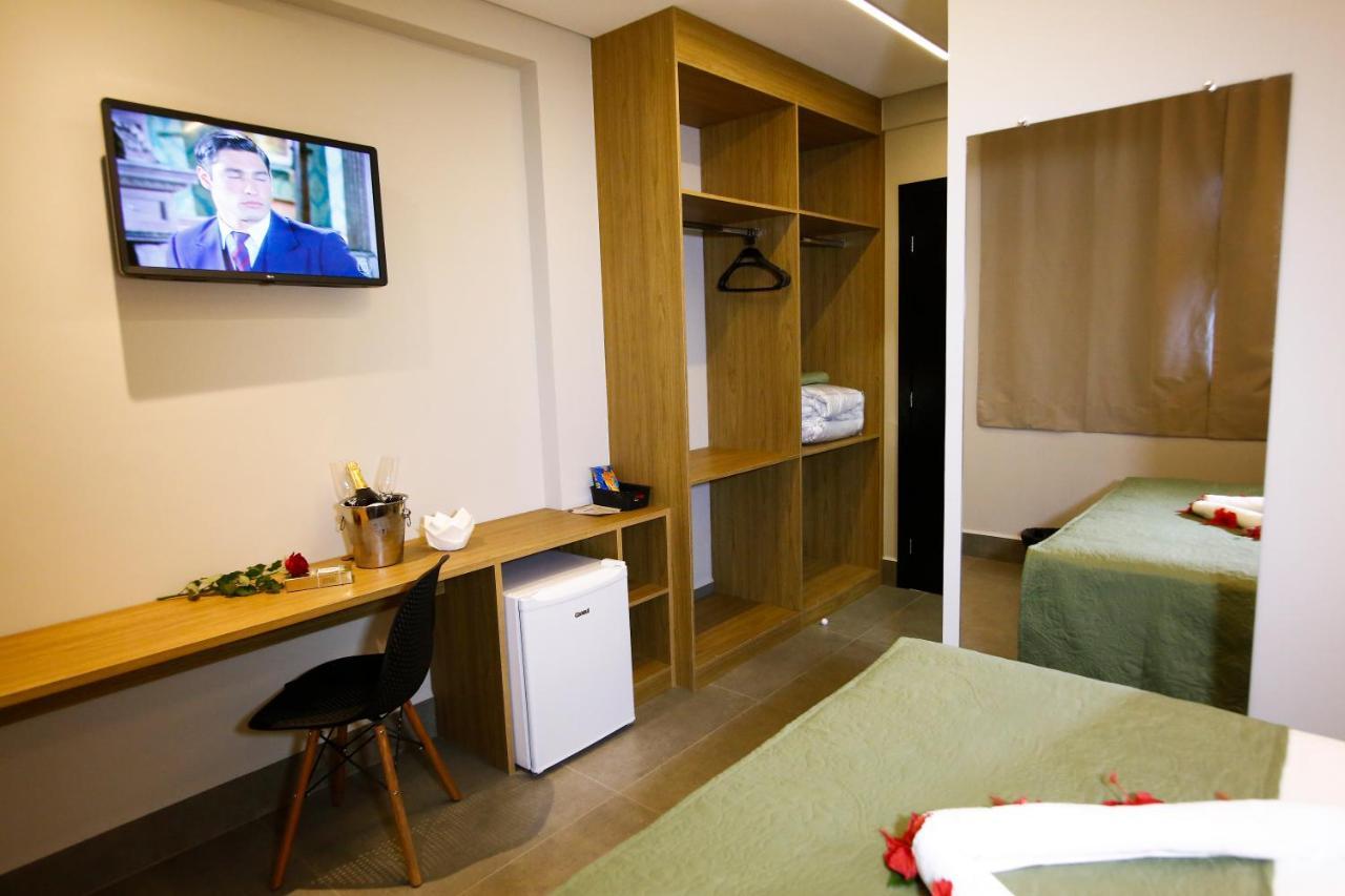 Neo Park Hotel Maringa Luaran gambar