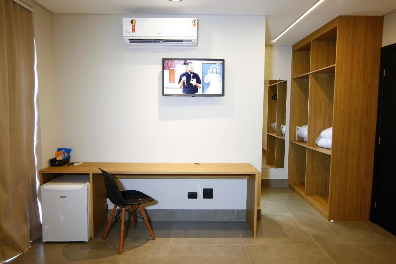 Neo Park Hotel Maringa Luaran gambar
