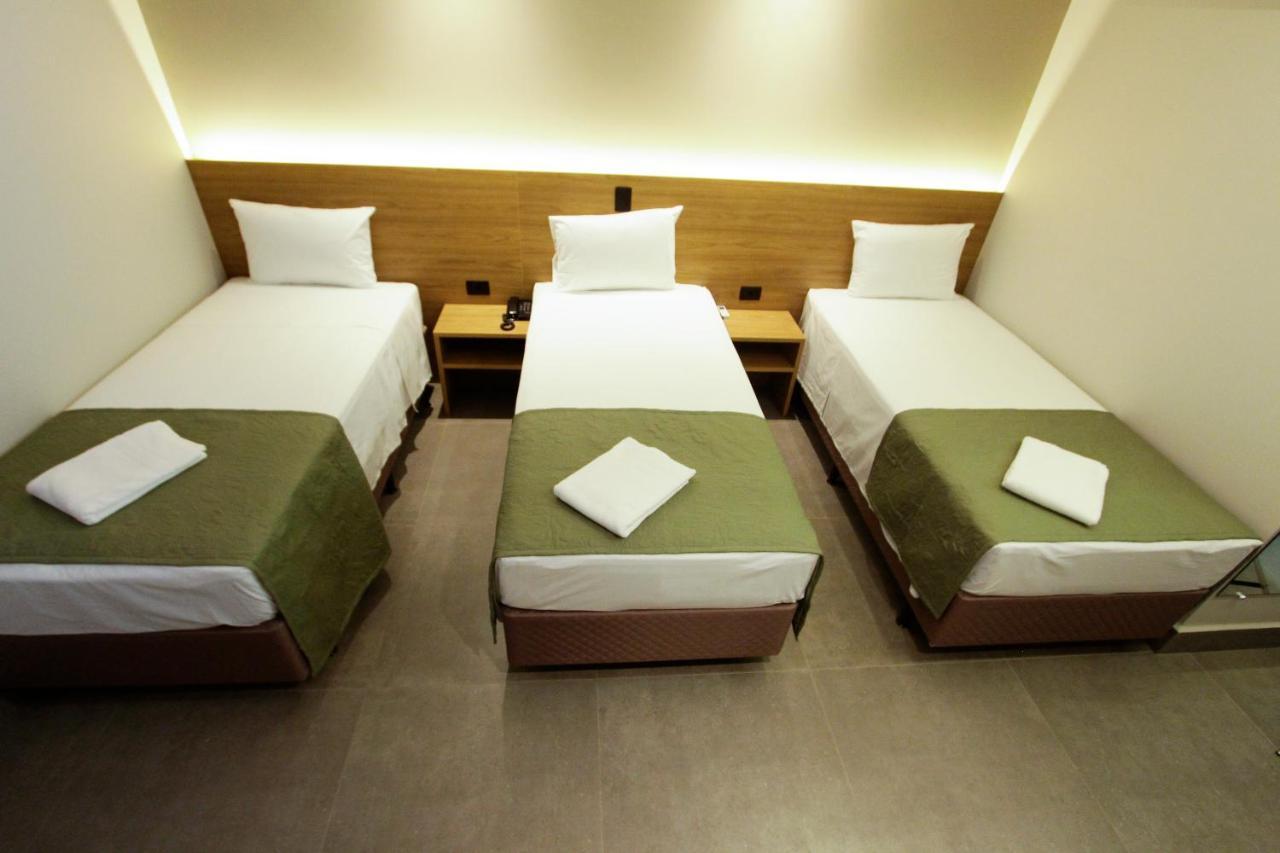 Neo Park Hotel Maringa Luaran gambar