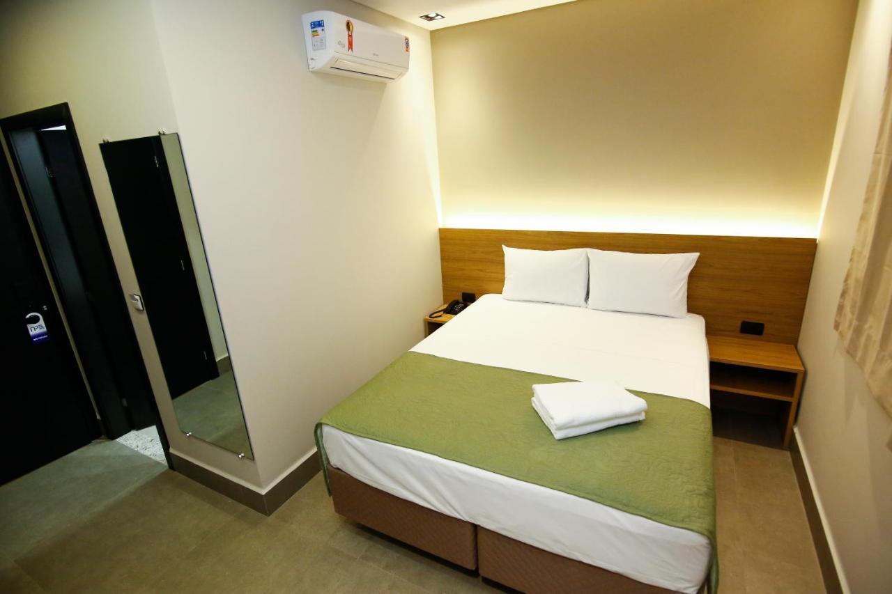 Neo Park Hotel Maringa Luaran gambar