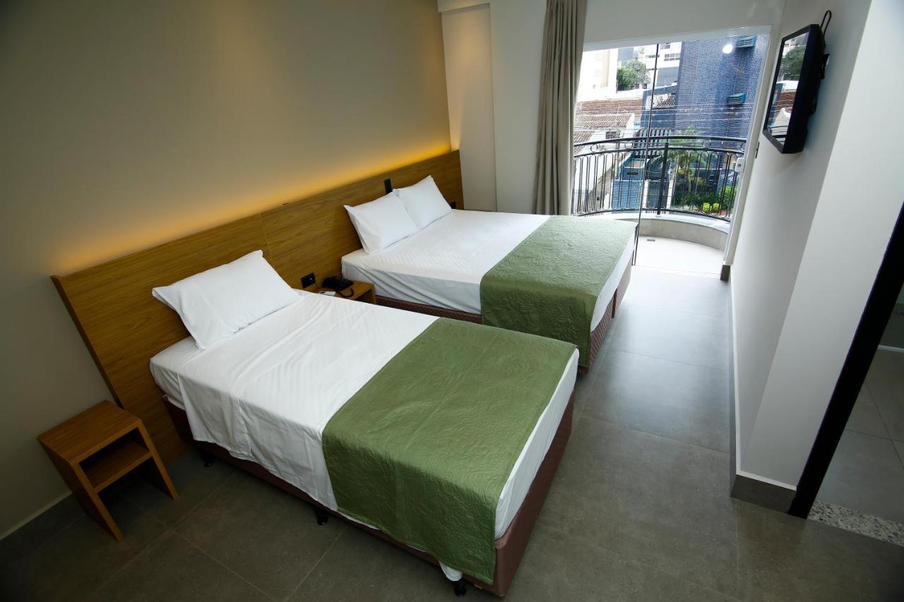 Neo Park Hotel Maringa Luaran gambar