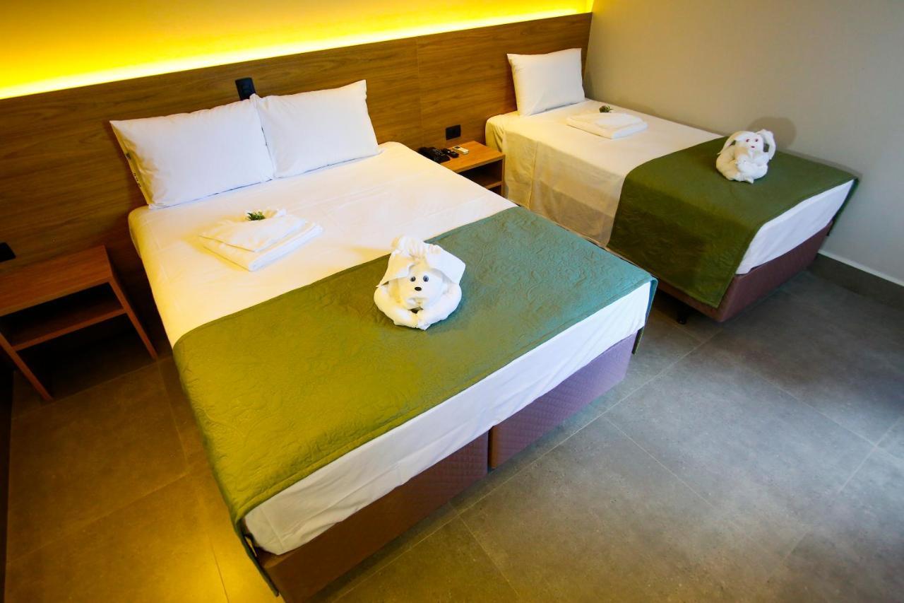 Neo Park Hotel Maringa Luaran gambar