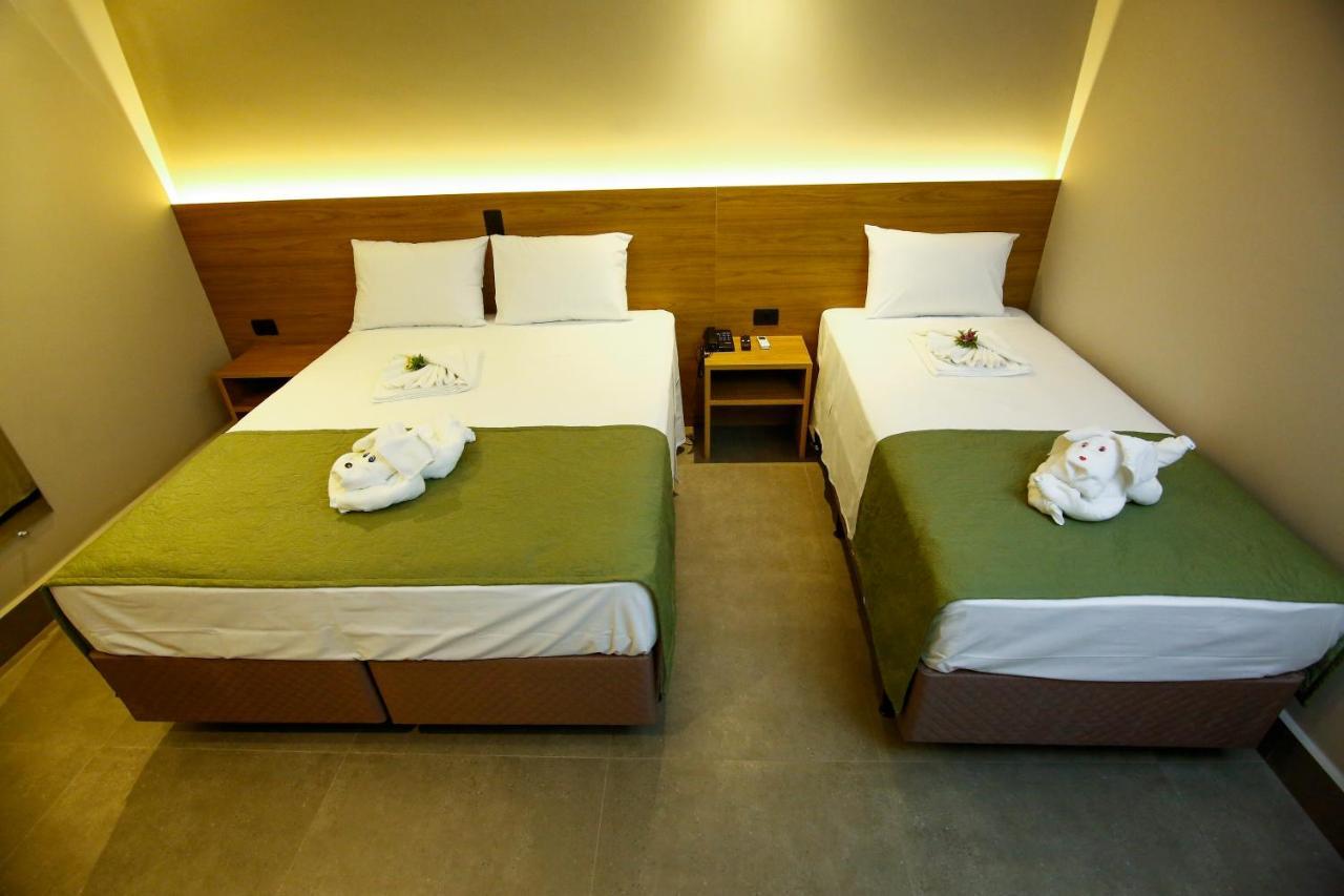 Neo Park Hotel Maringa Luaran gambar