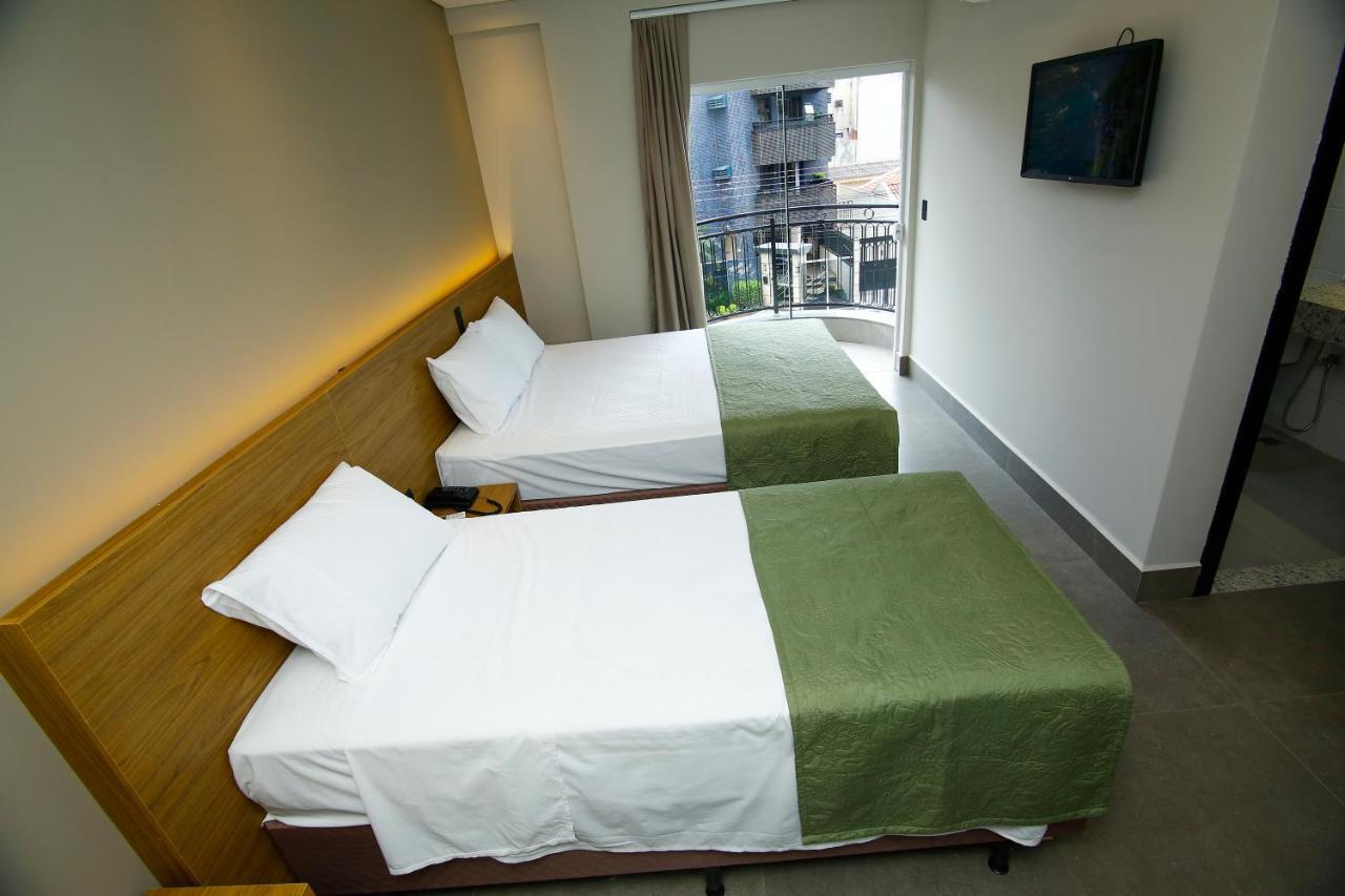 Neo Park Hotel Maringa Luaran gambar